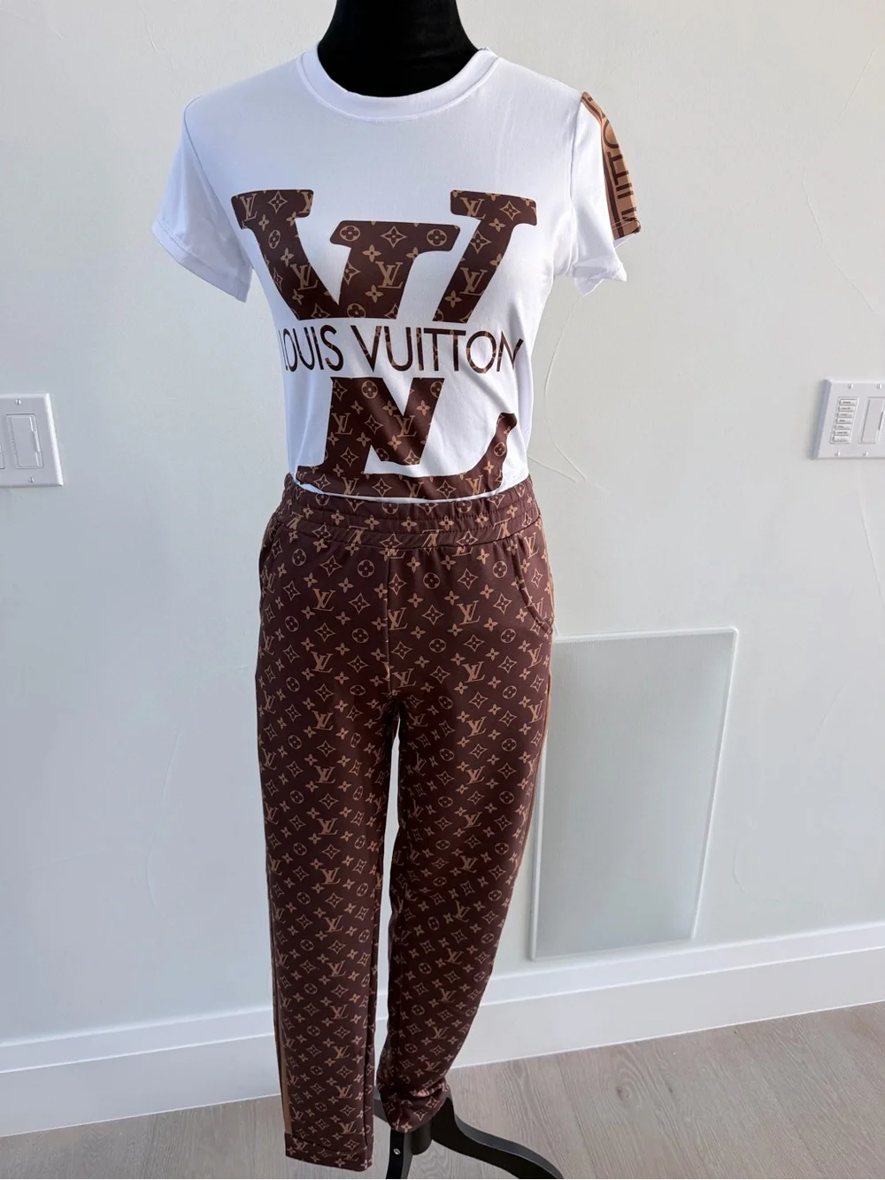 Stylish Brown Monogram Side-Stripe Women’s Pants and matching T shirt size M